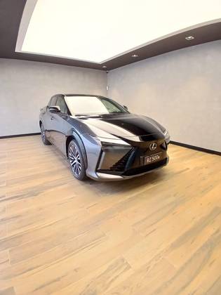 LEXUS RZ 500e 77 KW ELÉTRICO AWD LEXUS RZ 500e 77 KW ELÉTRICO AWD
